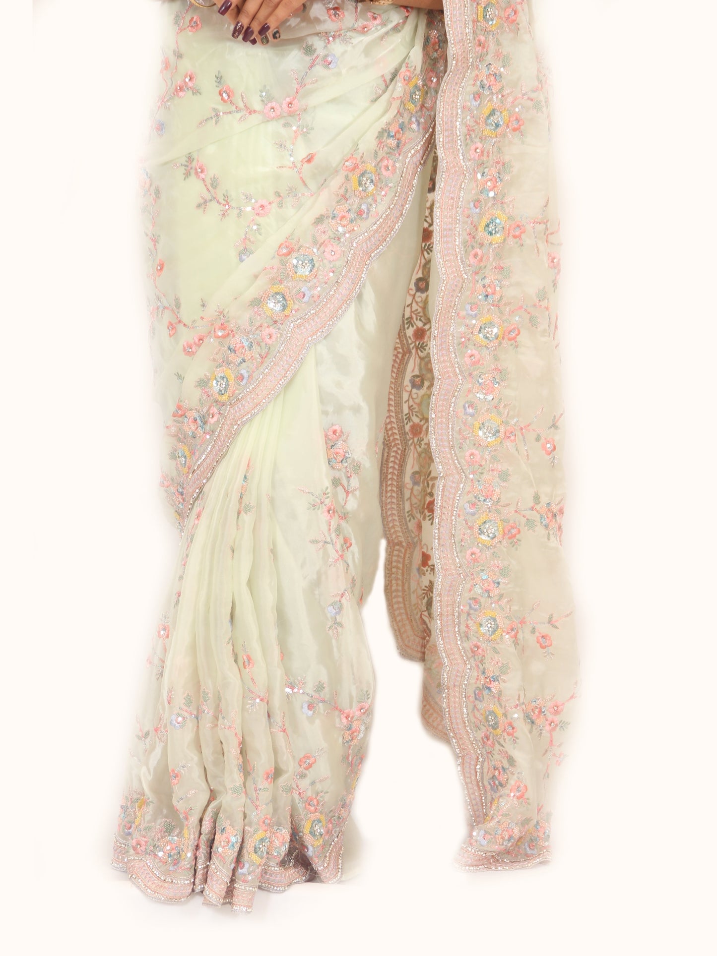 Cream White Saree with Floral Thread Work – Elegant & Timeless.
