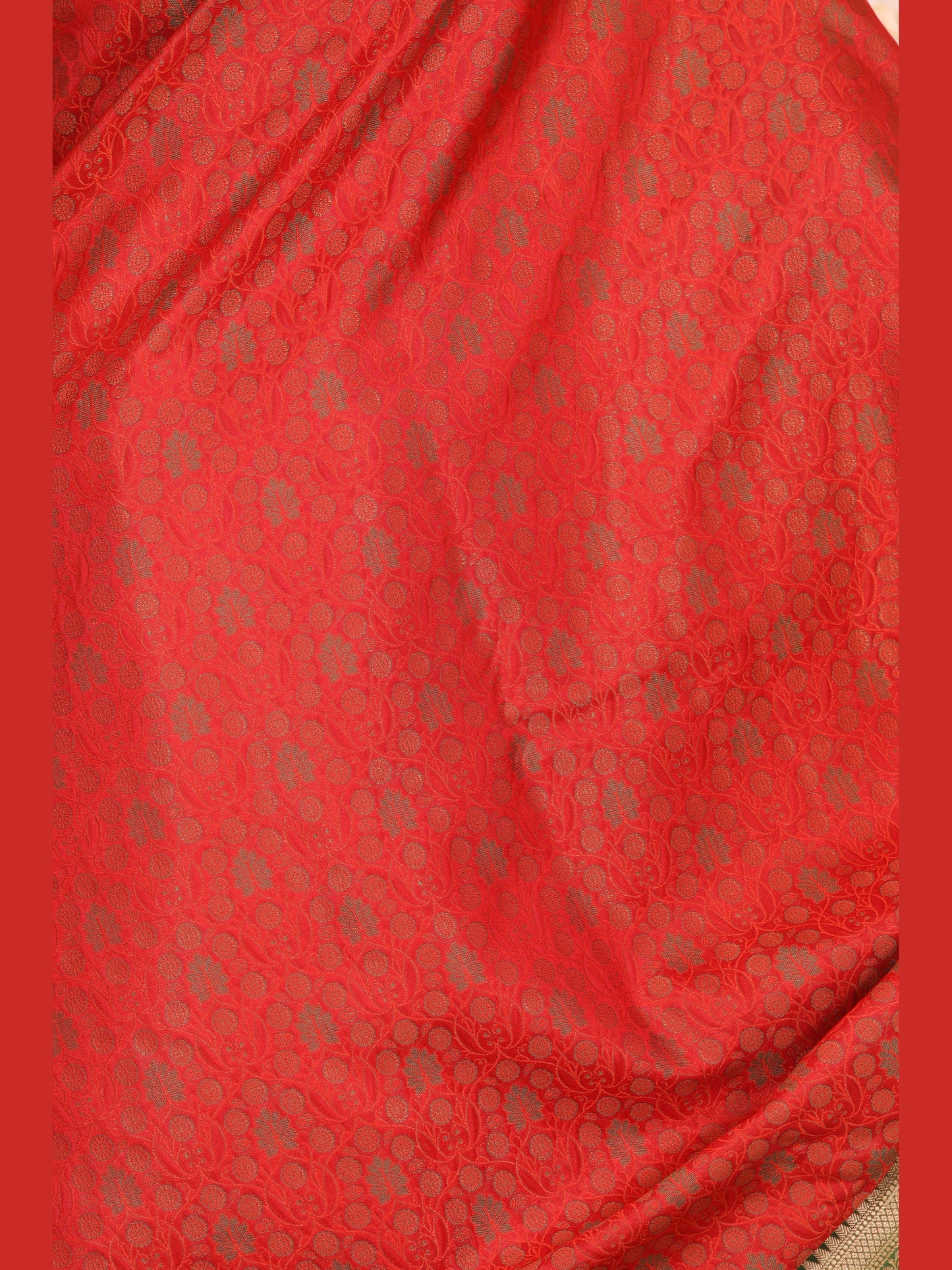 Red Jamawar thread work Silk Saree