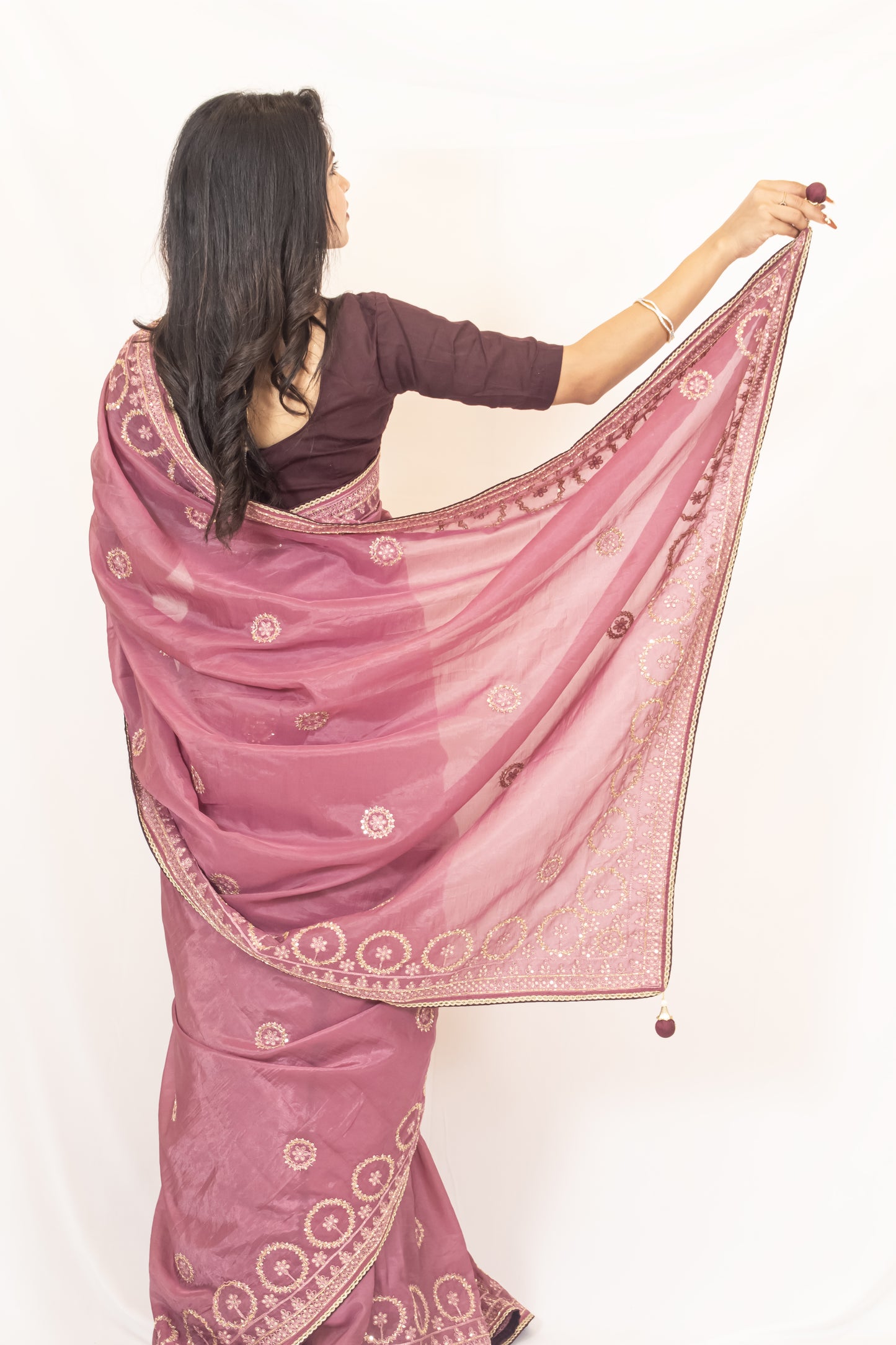 Glamorous Onion Pink Crush Chinon Chiffon Saree with Zari, Sequence & Cardana Accents